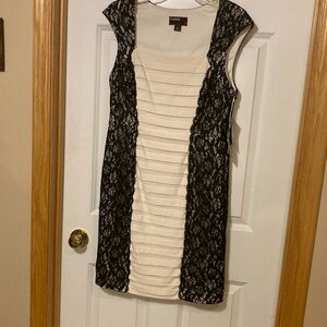 Scarlet Black and Cream Lace Dress